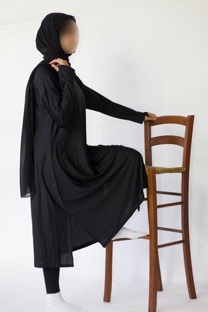 Oversized Modest Sports Abaya for Women – Hijab-Friendly