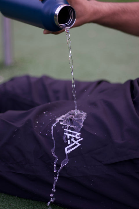 halal-swim-shorts-extra-modest-water-repellent-mesh-lined water repel